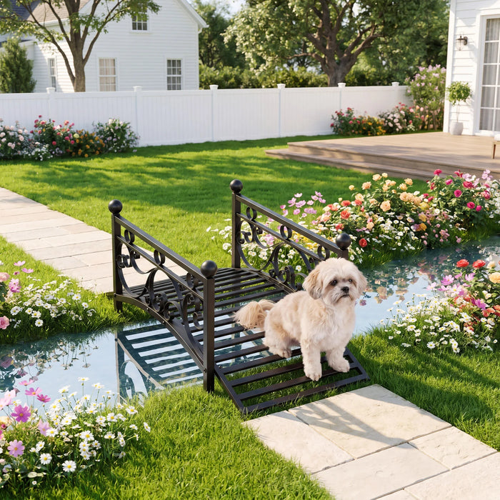 118 cm/101.5 cm Garden Metal Bridge with Dual Patterned Side Rails-