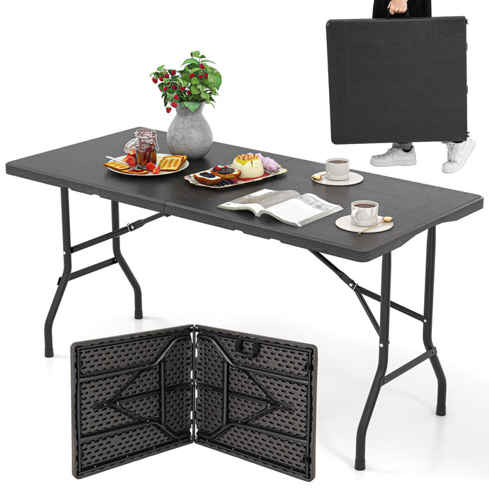 152 cm Portable Folding Picnic Table Patio Dining Table with HDPE Tabletop-