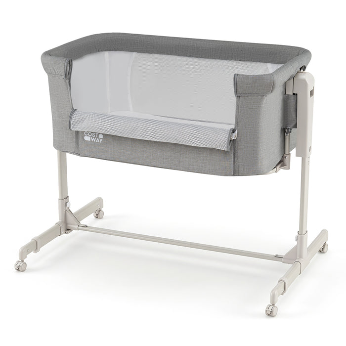 3-in-1 Baby Crib Height-Adjustable Bedside Crib with Castors-