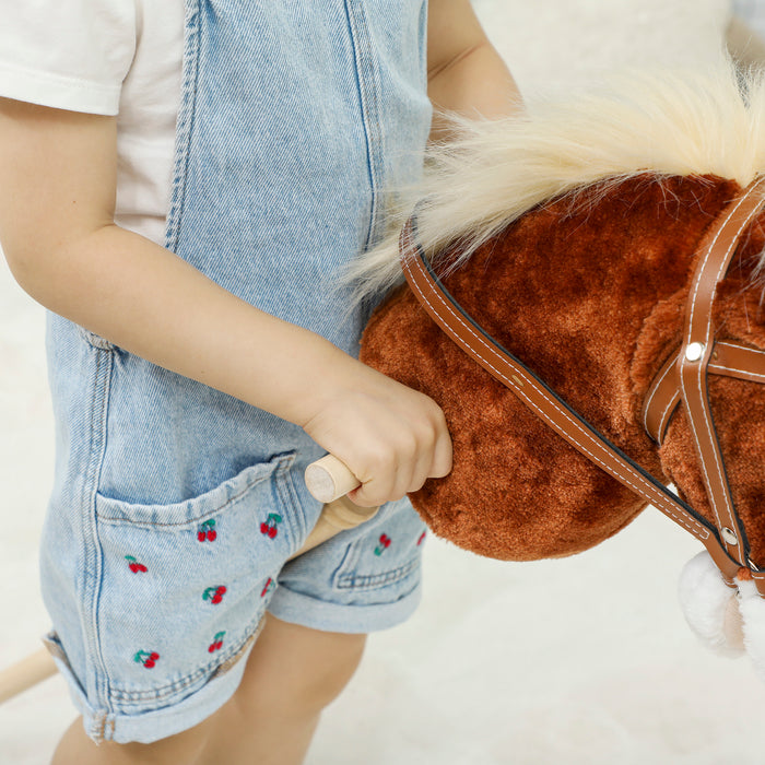 AIYAPLAY Stick Horse with Wood Wheels, Real Pony Neighing and Galloping Sounds, Grip Handle, 95 cm, Brown