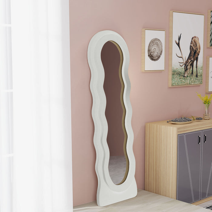 HOMCOM Wavy Velvet-Feel Full Length Mirror - White