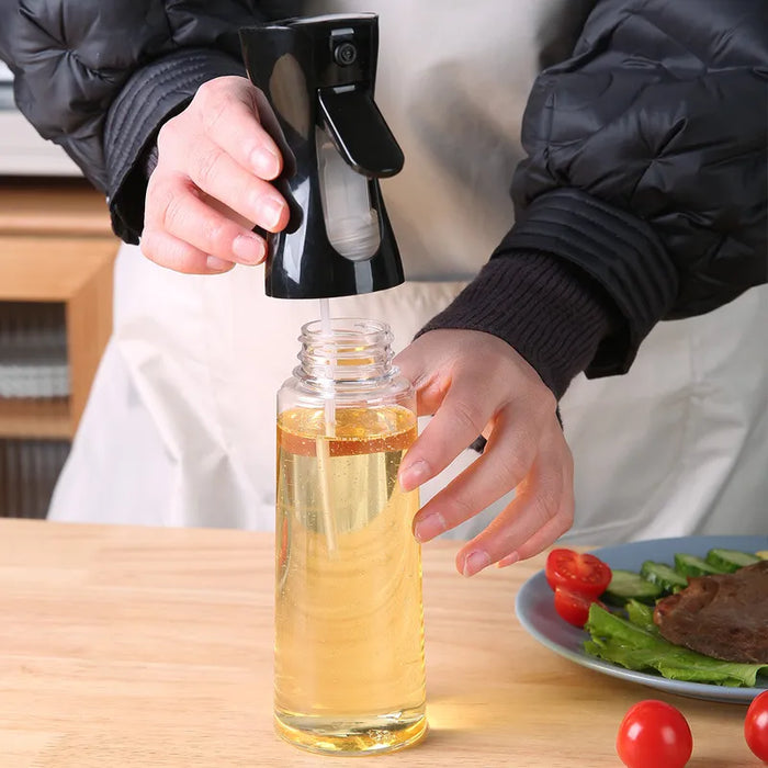 Refillable Oil Spray Bottle - Great for Air Fryers and Using Less Oil Whilst Cooking - Uses for Olive Oil, Soy Sauce, Vinegar, Water - Ideal for Home Chefs and Air Fryer Users