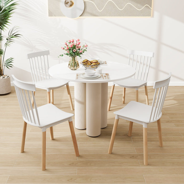 Set of 4 Windsor Dining Chairs with Spindle Backs and Curved Seats-