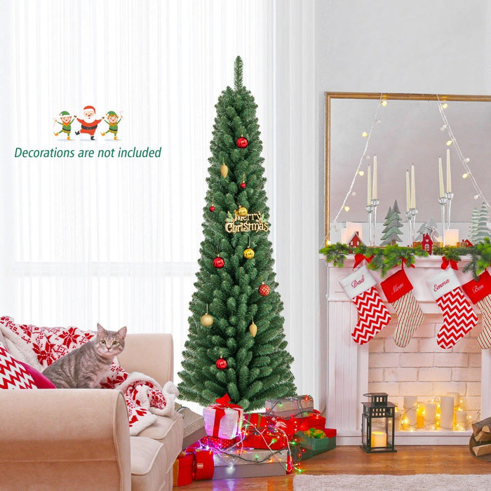 Artificial Christmas Tree with Quick Shape Technology and  Lush Branch Tips-