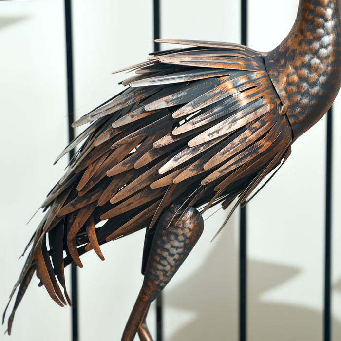 Outsunny Heron Garden Statue, Standing Garden Ornament, Metal Garden Gift with Stakes for Patio Pond Landscape Decoration, Silver Tone