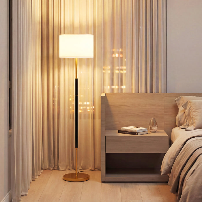 Modern Floor Lamp with Eye-Protecting Lampshades and Weighted Base-
