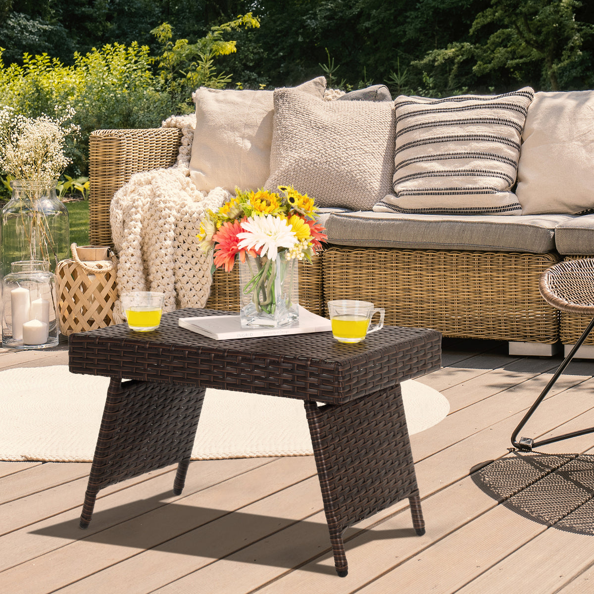 Patio Wicker - Folding Coffee Table with Strong Steel Frame - Perfect for Outdoor Storage and Decoration