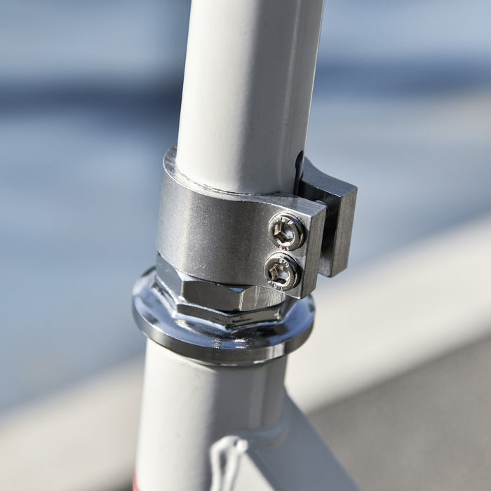 Adjustable Kick Scooter with 200mm Wheels - Foldable Design, Shock Absorbing & Foot Brake Features - Ideal for Teens & Adults Over 14 Years