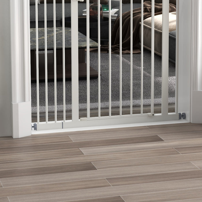Adjustable Metal Pet Safety Gate 74-94 cm - Auto-Close Door Feature, White Finish - Secure Barrier for Dogs & Cats in Home