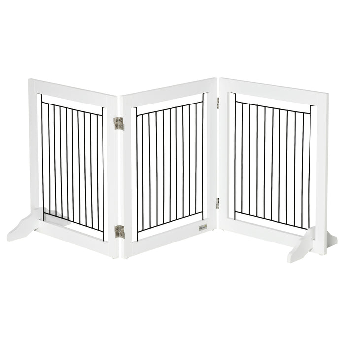 Freestanding Wooden Dog Gate by PetSafe - Adjustable 3-Panel Puppy Barrier with Support Feet, 61cm Tall - Ideal for Doorways, Stairs & Home Security